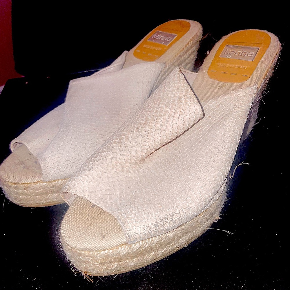 Kanna wedge sandals